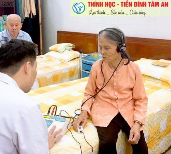 Dịch vụ tư vấn, lắp đặt máy trợ thính tại nhà