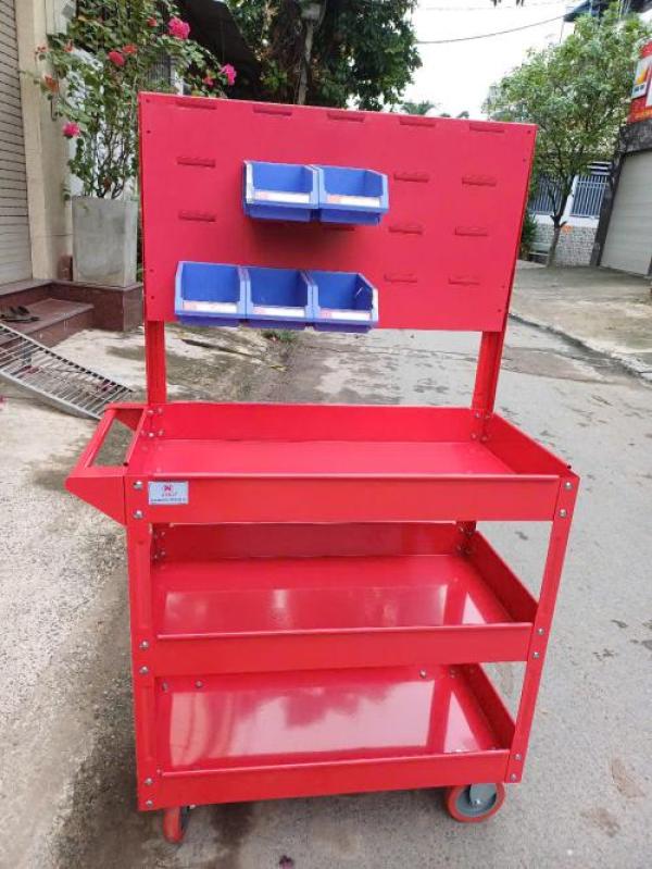 Xe đẩy 3 ngăn – Bảng treo khay nhựa KT: 738×570 Xe đẩy 3 ngăn – Bảng treo khay nhựa KT: 738×570