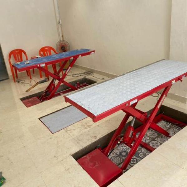 Bàn nâng xe máy cơ chuyên dùng cho sữa chữa xe máy honda Bàn nâng xe máy cơ chuyên dùng cho sữa chữa xe máy honda