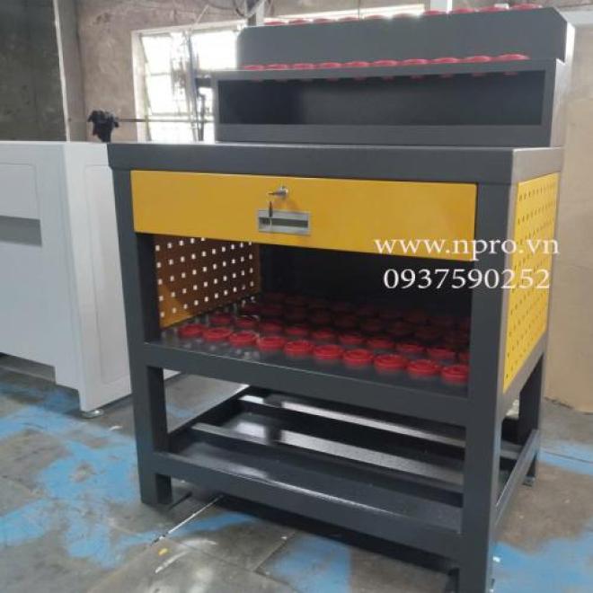 Kệ để giao tiện BT30 KT: W800xD530xH1060mm Kệ để giao tiện BT30 KT: W800xD530xH1060mm