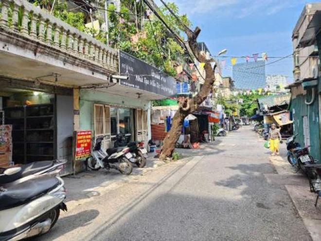 Bán nhà tập thể tầng 1 quỳnh mai 85M ô tô tránh kinh doanh hai bà trưng Bán nhà tập thể tầng 1 quỳnh mai 85M ô tô tránh kinh doanh hai bà trưng