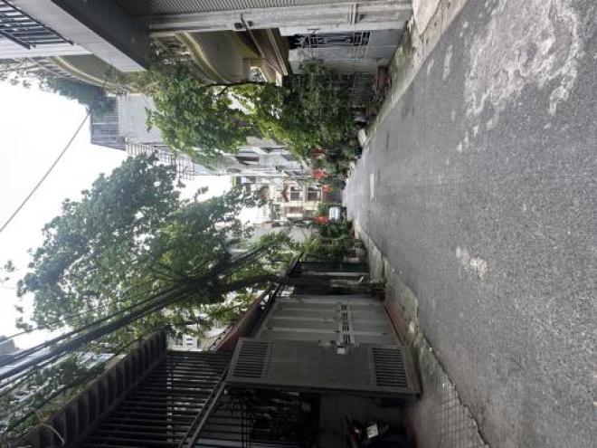 Mặt phố yên lạc bán 90M tặng nhà ô tô kinh doanh hai bà trưng