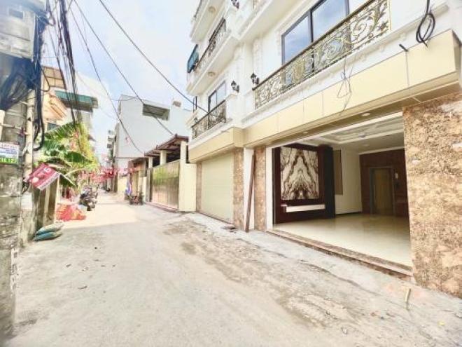 Bán nhà khuyến lương 6 tầng thang máy long lanh lô góc ô tô tránh vào nhà kinh doanh hoàng mai