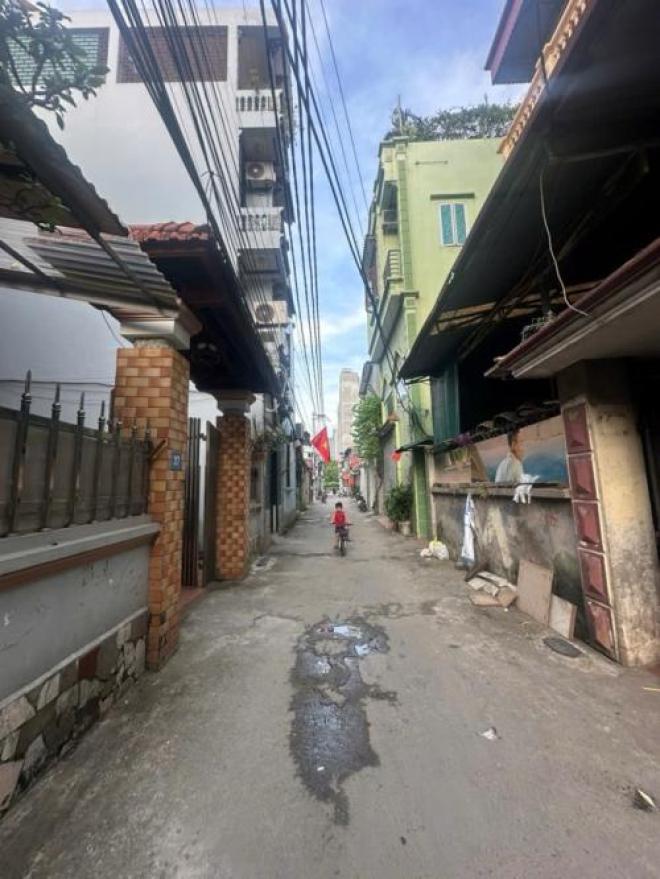 Bán nhà yên duyên 6 tầng dân xây lô góc ô tô tránh kinh doanh hoàng mai Bán nhà yên duyên 6 tầng dân xây lô góc ô tô tránh kinh doanh hoàng mai