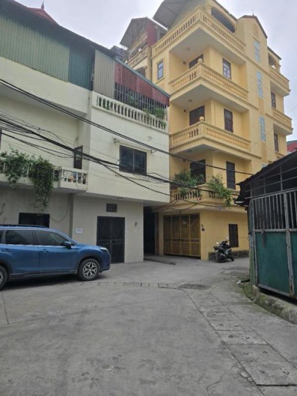 Bán nhà dương văn bé 5 tầng dân xây lô góc sát phố ô tô tránh hai bà trưng