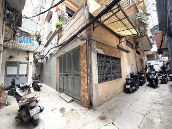 Bán nhà 4 tầng dân xây lô góc ngõ thông đường hoàng mai