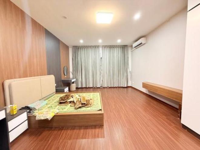 Bán nhà 4 tầng long lanh ở ngay 2 thoáng phân lô ngõ 299 đường hoàng mai Bán nhà 4 tầng long lanh ở ngay 2 thoáng phân lô ngõ 299 đường hoàng mai