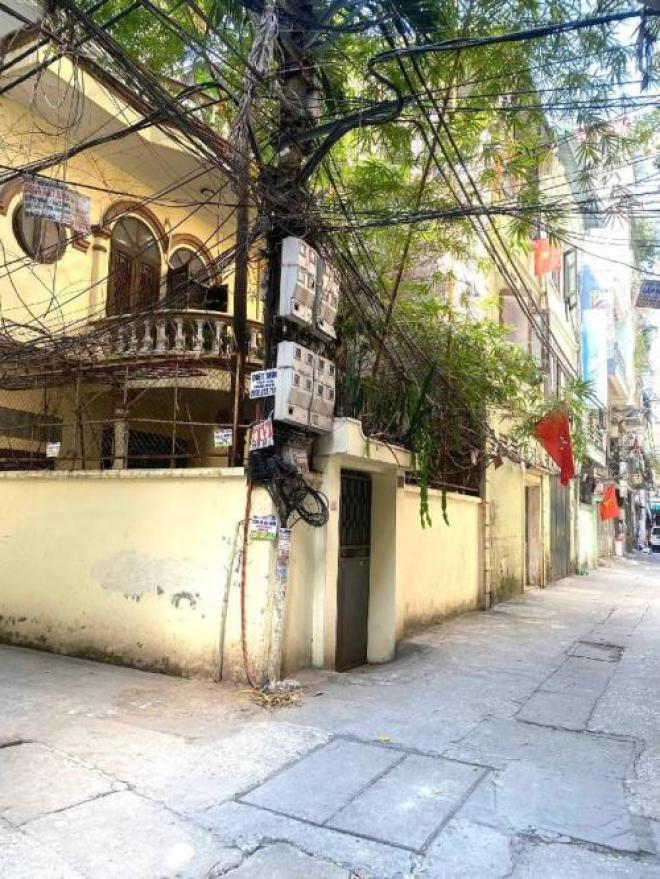 Ngõ 299 đường hoàng mai bán 82M tậng nhà lô góc 7 chỗ quay đầu kinh doanh Ngõ 299 đường hoàng mai bán 82M tậng nhà lô góc 7 chỗ quay đầu kinh doanh