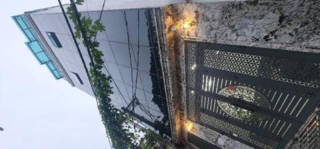 Bán nhà dòng tiền 6 tầng thang máy long lanh VF3 thông hoàng mai Bán nhà dòng tiền 6 tầng thang máy long lanh VF3 thông hoàng mai