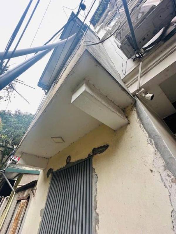 Bán 38M dương văn bé tặng nhà 20M ra phố hai bà trưng