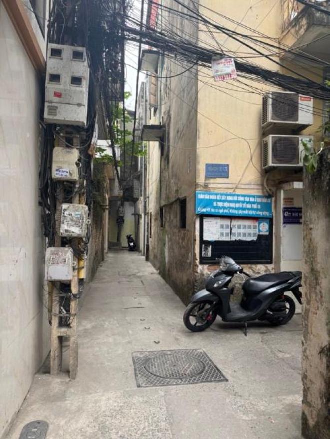 Siêu hiếm lê thanh nghị bán 50M đất hai bà trưng Siêu hiếm lê thanh nghị bán 50M đất hai bà trưng