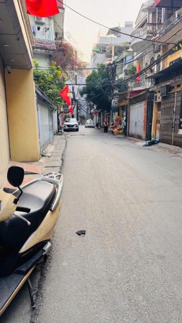 Bán nhà mặt phố yên lạc 5 tầng ô tô tánh kinh doanh hai bà trưng Bán nhà mặt phố yên lạc 5 tầng ô tô tánh kinh doanh hai bà trưng