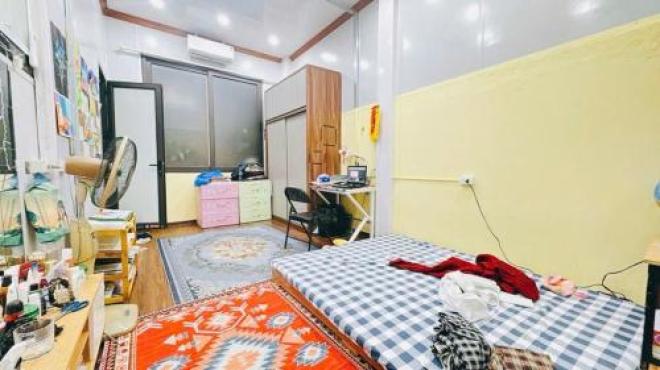 Bán nhà nguyễn khoái 3 tầng dân xây gần phố hoàng mai Bán nhà nguyễn khoái 3 tầng dân xây gần phố hoàng mai