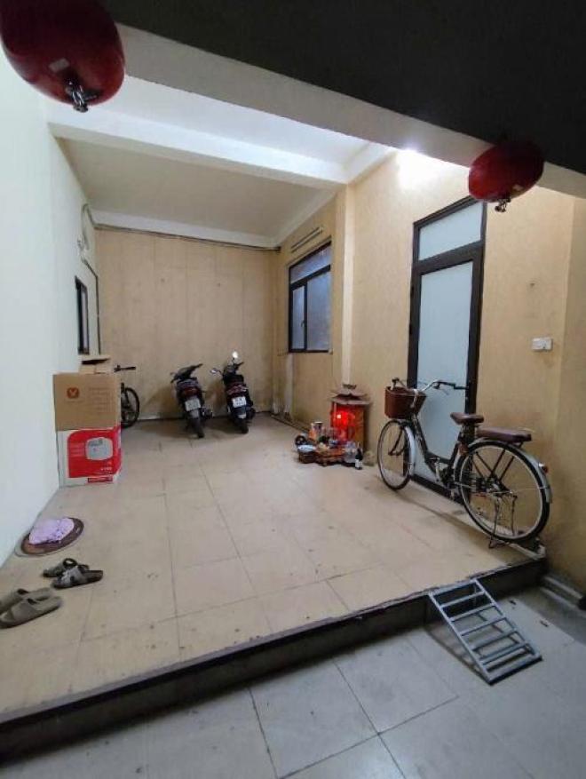 Giá đầu tư ngõ 339 minh khai bán nhà 5 tầng dân xây lô góc hai bà trưng