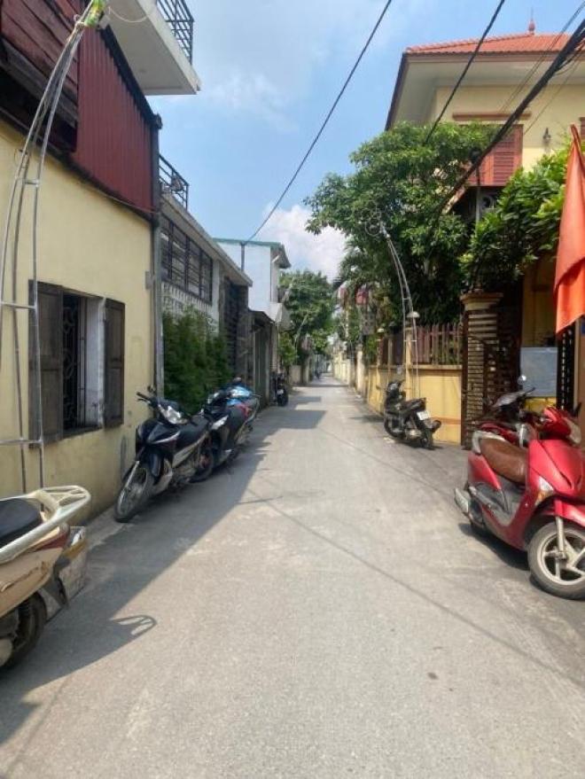 Trong đê nguyễn khoái bán 103M đất ô tô tránh kinh doanh hoàng mai