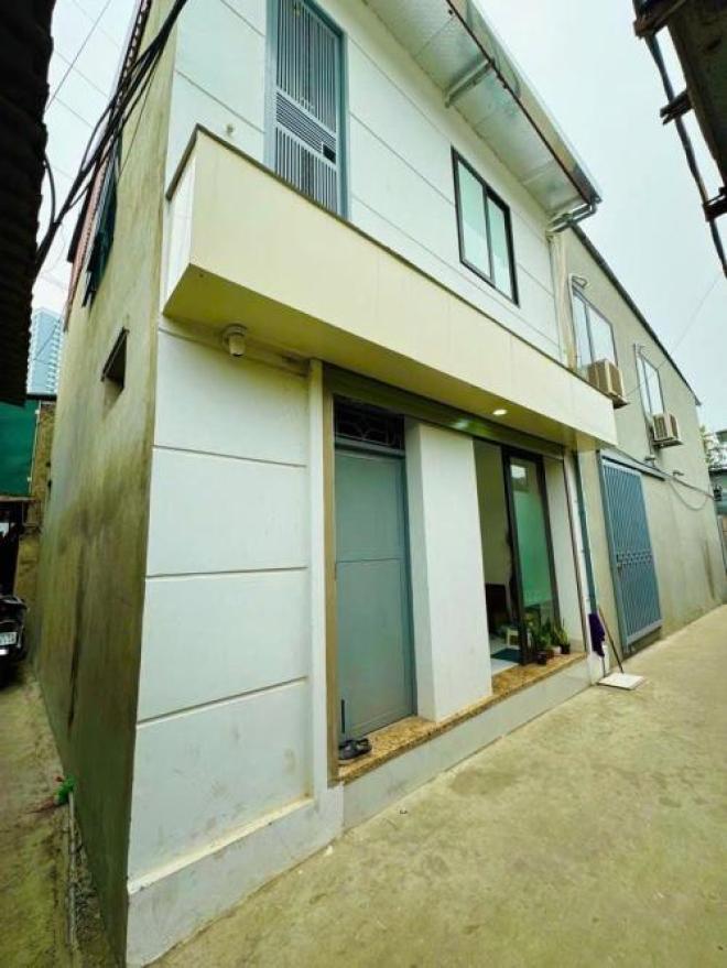 2.35 tỷ tân khai bán nhà 3 tầng long lanh hoàng mai