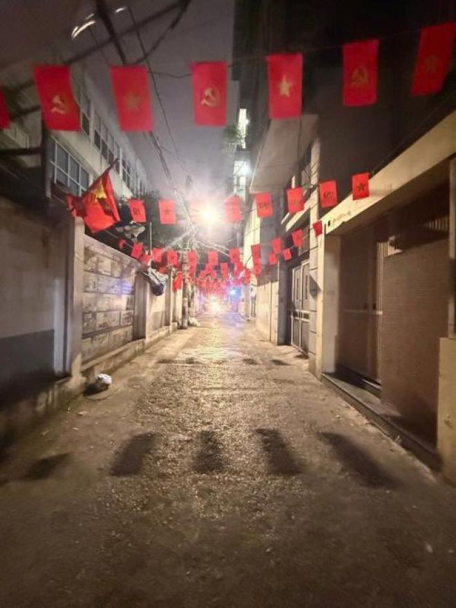 Bán 53M nguyễn an ninh tặng nhà ô tô kinh doanh hoàng mai