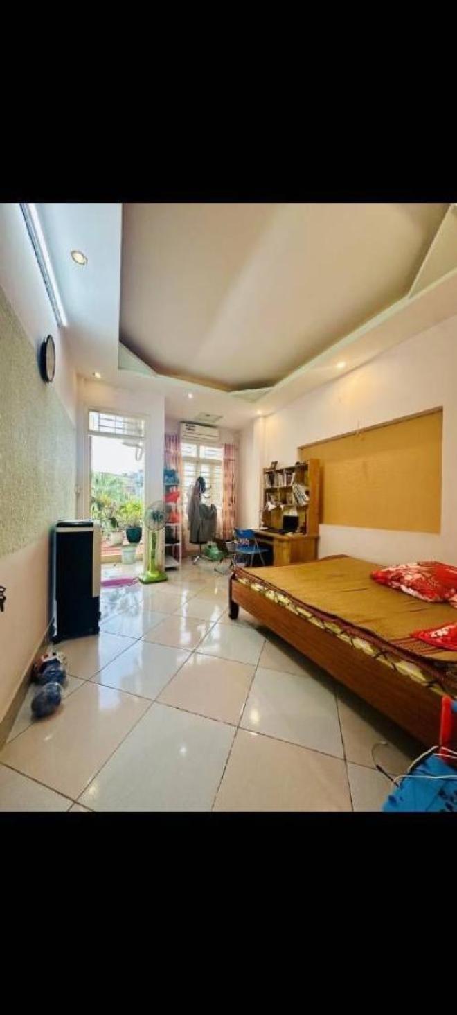 Gốc đề minh khai bán 60M tặng nhà gần phố hoàng mai Gốc đề minh khai bán 60M tặng nhà gần phố hoàng mai