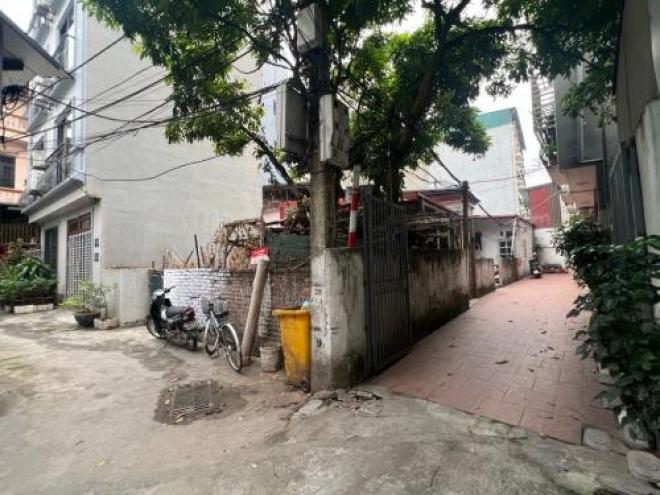 Bán đất nguyễn văn linh 39M lô góc long biên Bán đất nguyễn văn linh 39M lô góc long biên