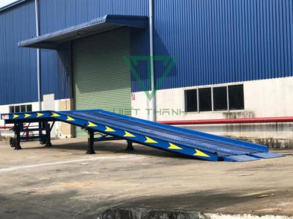 Cầu Dốc Xe Nâng Cầu Dốc Xe Nâng